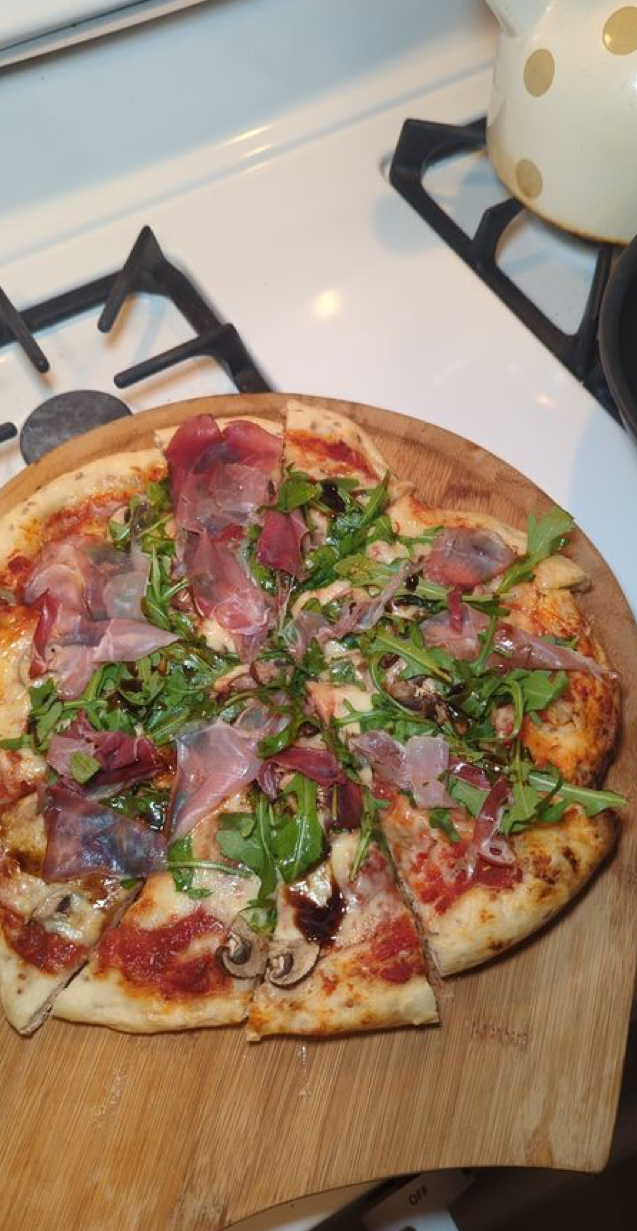 Hot 🥵 Meatzza Pizza (USA ONLY)