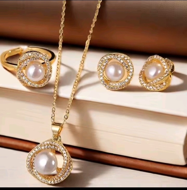 Rhinestone Jewelry Set